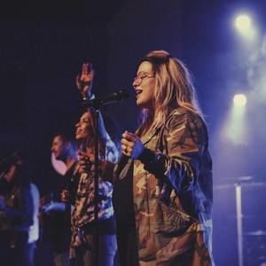 Meet your Posher, Carisa